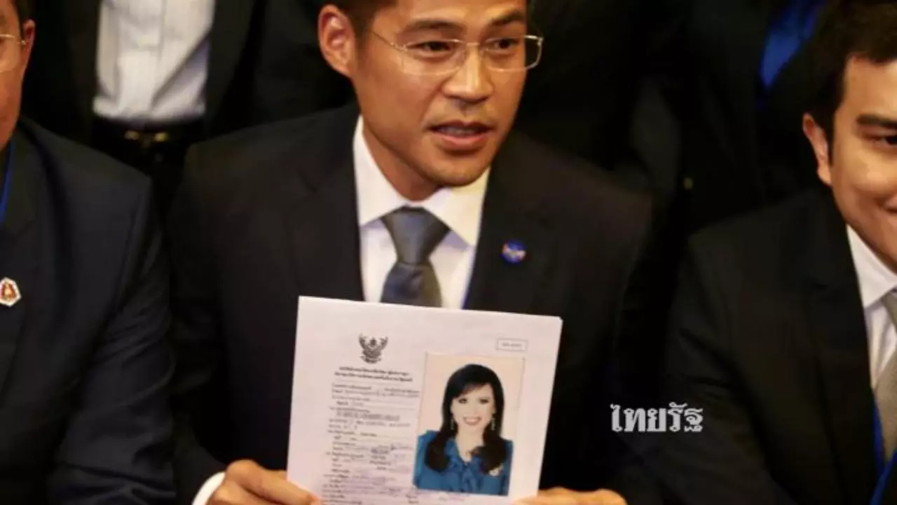 ห้ามกะพริบตา ยุบไทยรักษาชาติ ลุ้นหนัก"ธนาธร"ถูกฝากขัง หมดสิทธิ์ลงสนาม
