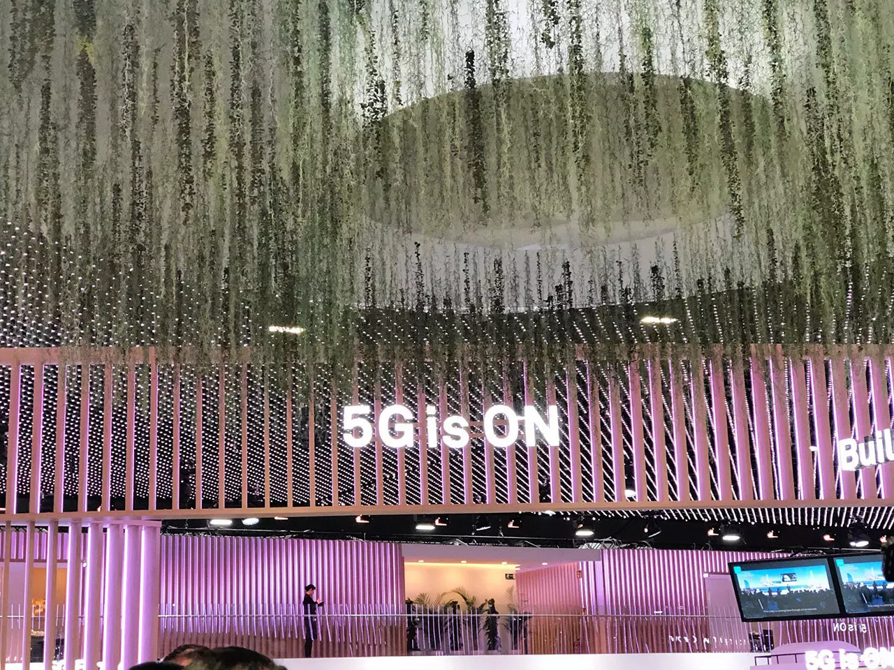 หัวเว่ยประกาศศักดา 5 จี โหลดคลิป HD 1 GB ใน 3 วินาที
