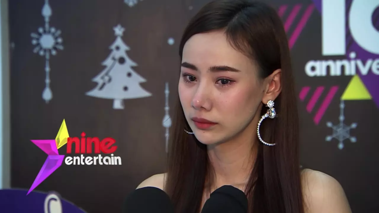 มันจบแล้ว ญิ๋งญิ๋ง น้ำตาไหล จับได้ ตูมตาม คุยกับสาวอื่นก่อนขอเลิก