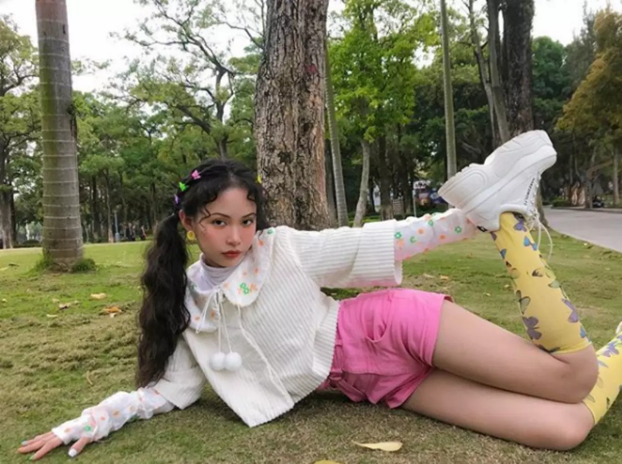 โพสท่า "ถ่ายรูป" สุดแนว แปลกแต่ปัง! แจก 13 ไอเดียเรียกไลค์โซเชียล