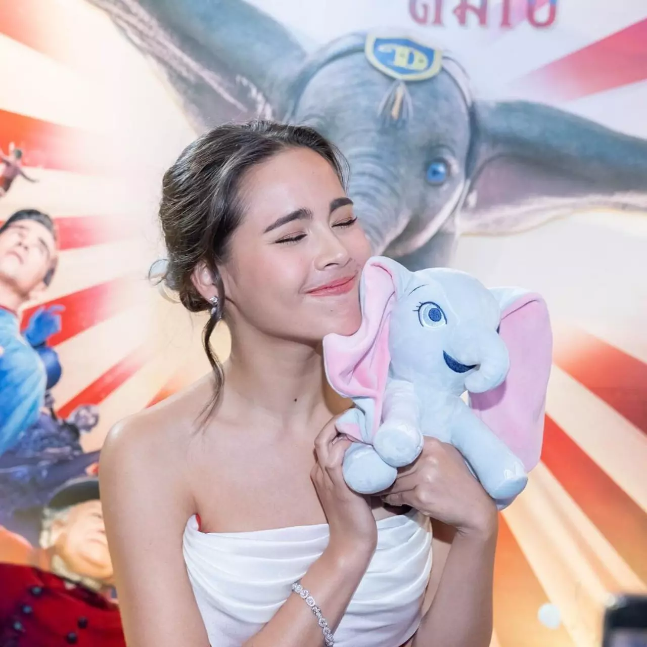 เจ้าหญิง "ดิสนีย์" ที่สุดในโลกของผู้หญิง "ญาญ่า" คนดังแฟนคลับตัวยง