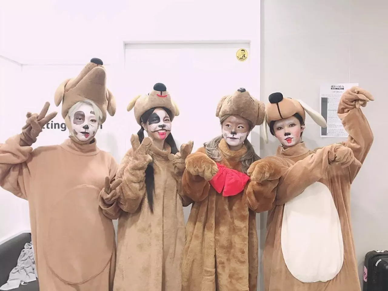 ไอเดียมิกซ์แอนด์แมตช์ "แฟชั่น" แต่งตัวตามสาวๆ "MAMAMOO"