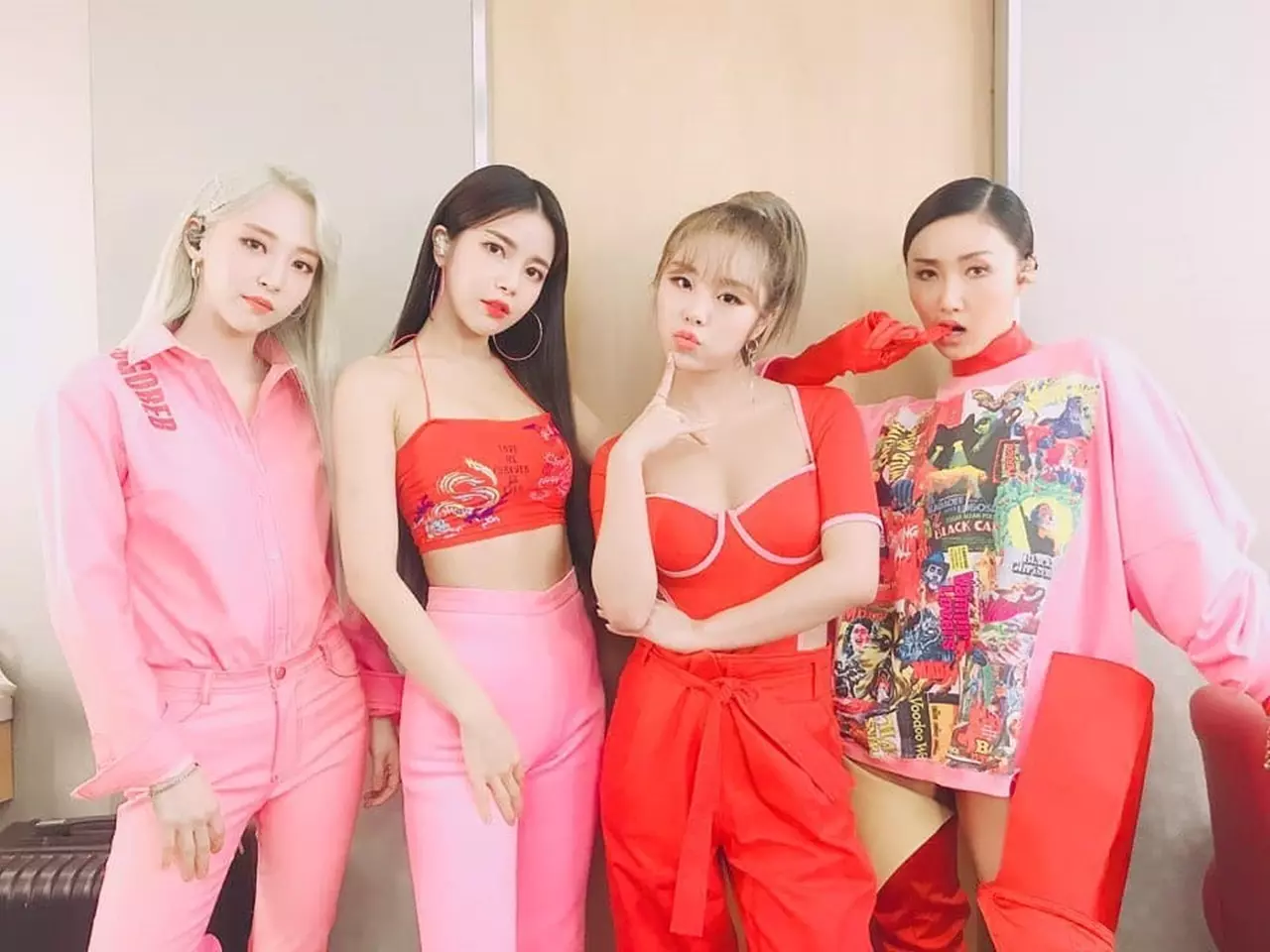 ไอเดียมิกซ์แอนด์แมตช์ "แฟชั่น" แต่งตัวตามสาวๆ "MAMAMOO"