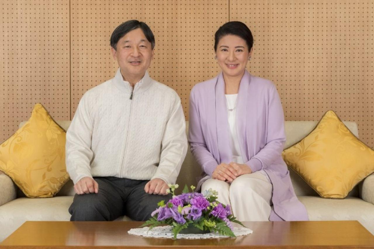 มกุฏราชกุมารนารุฮิโตะ และพระชายามาซาโกะ