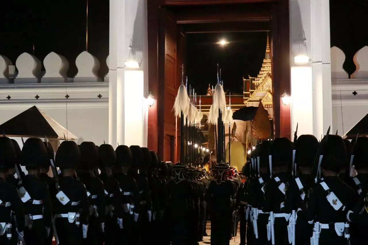 การฝึกซ้อมริ้วขบวนพระบรมราชอิสริยยศเสร็จแล้ว อย่างพร้อมเพรียงสง่างาม