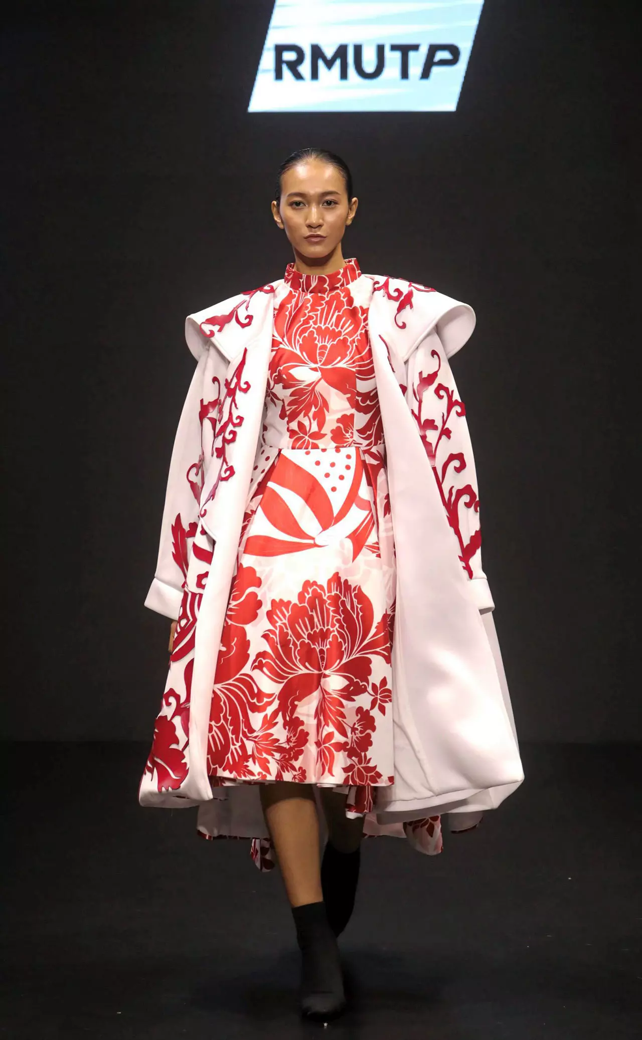 ยังก์ดีไซเนอร์เจิดจรัส บนเวทีแฟชั่น BIFW 2019