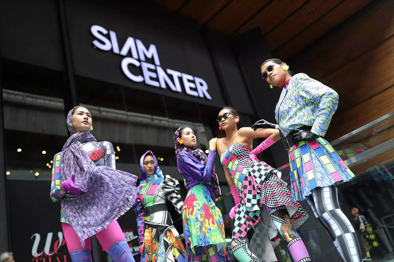 ยังก์ดีไซเนอร์เจิดจรัส บนเวทีแฟชั่น BIFW 2019