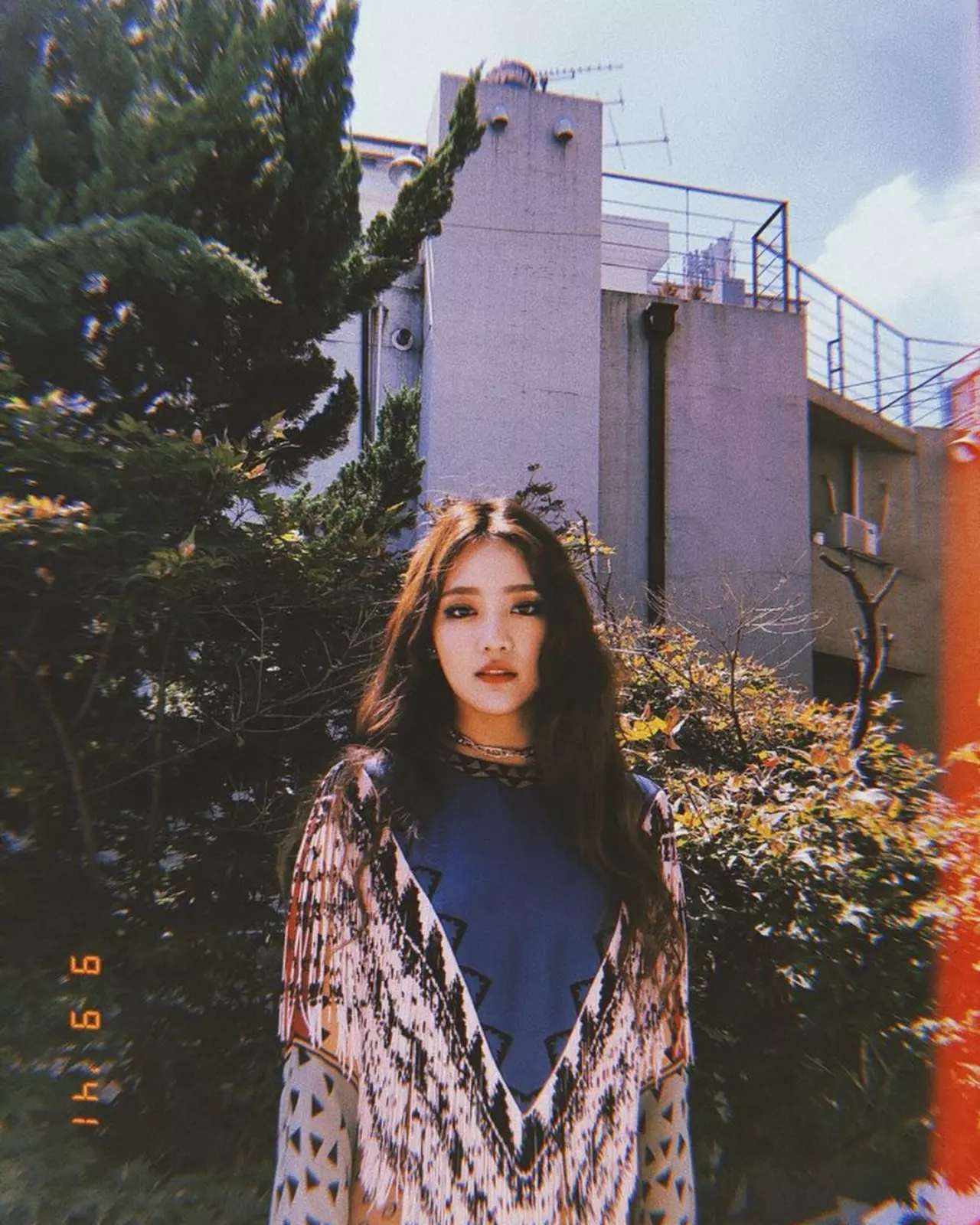 ทำความรู้จัก "สร-มินนี่" 2 สาวไอดอลสัญชาติไทย เพื่อน "ลิซ่า BLACKPINK"