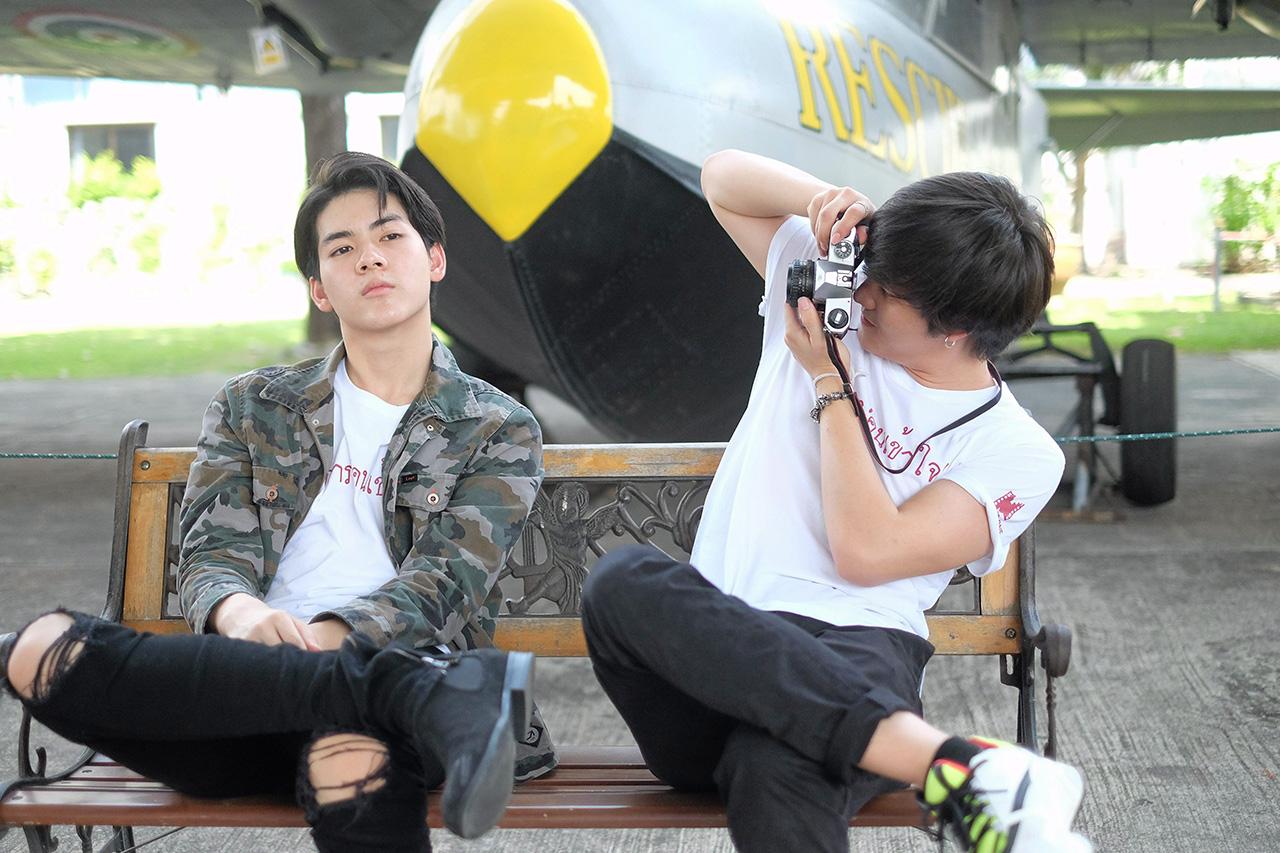 ถามจริงถ่ายกกหูรึเปล่า?!