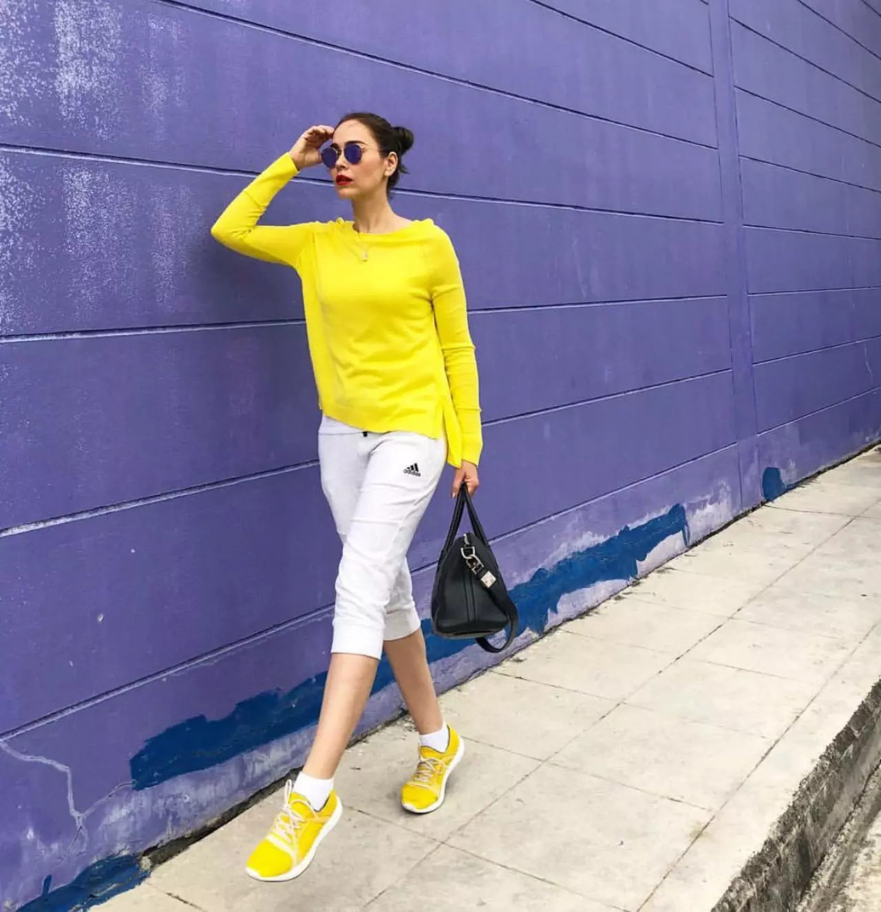 ไอเดีย "แต่งหน้า" โทนสุภาพ แมตช์แฟชั่น "สีเหลือง" สวยแพง สุดเป๊ะปัง