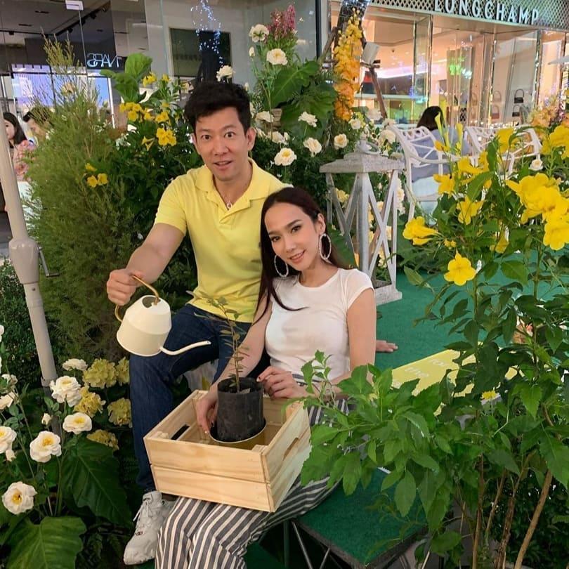 ชาย-อั้ม ขอบคุณภาพจากไอจี @chai_anandadvip