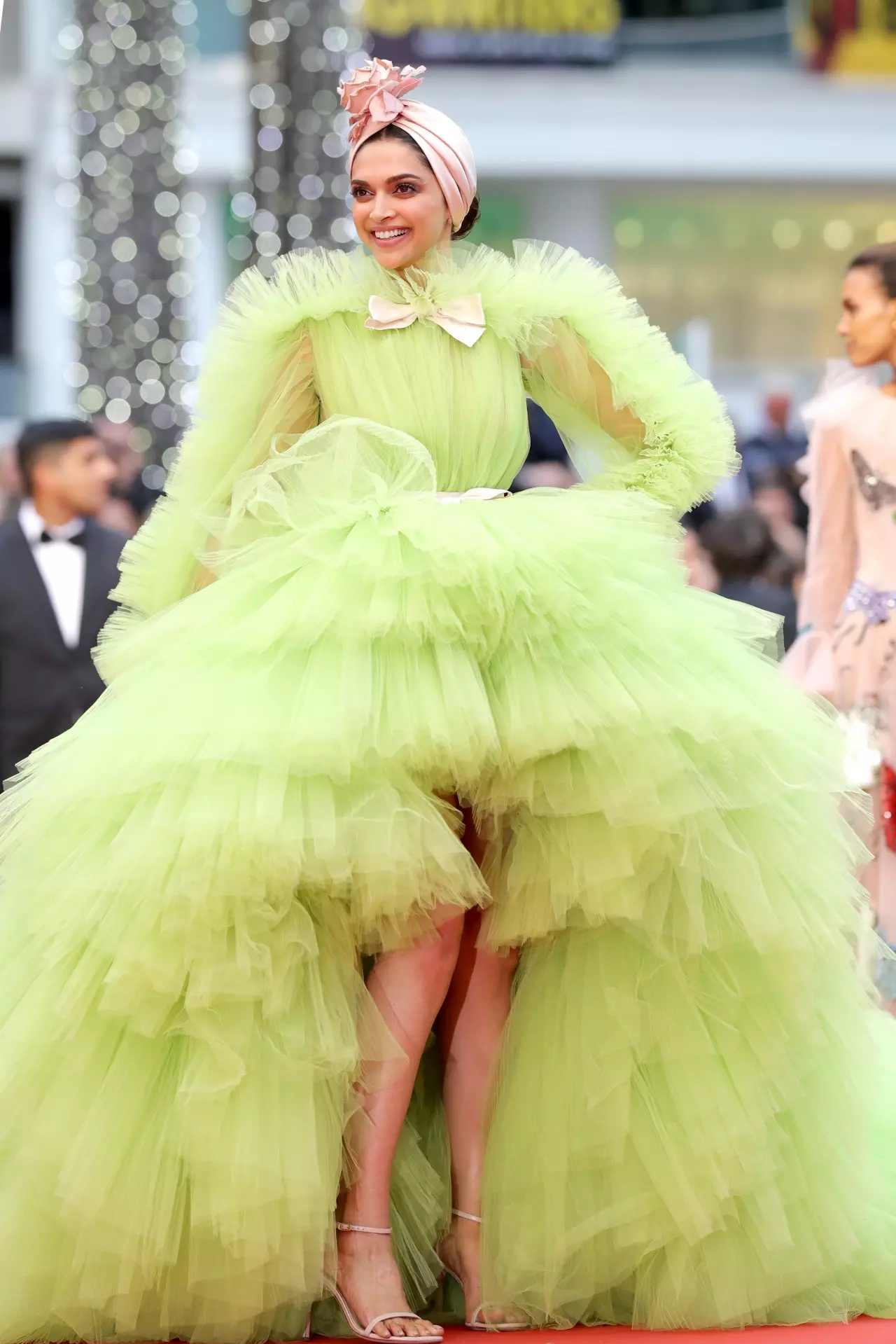 เทรนด์ "แฟชั่น" บนพรมแดงสุดอลัง "Cannes 2019" งานนี้ต้องเล่นใหญ่