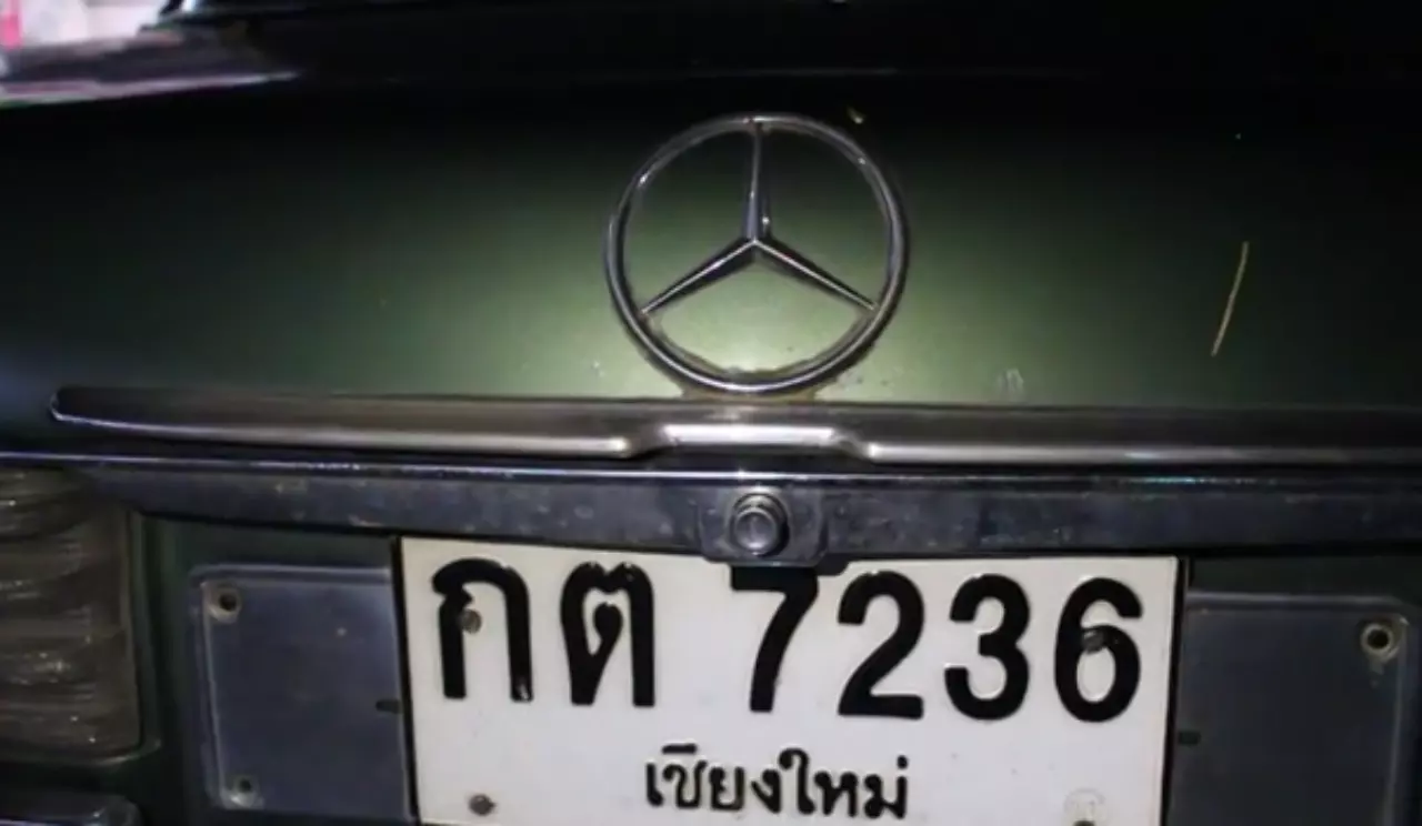ลูกศิษย์ตามส่อง ทะเบียนรถเบนซ์ เลขขันน้ำมนต์ "หลวงพ่อพันเทวา"