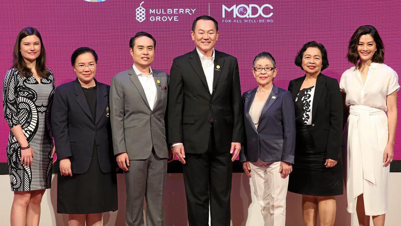 รู้ไว้ - คีรินทร์ ชูธรรมสถิตย์ เปิดงาน INTERGENERATION FAMILY LIVING FORUM เผยแนวการอยู่อาศัยของครอบครัวหลายช่วงวัย โดยมี รุ่งโรจน์ จงศุจิพันธ์ุ, ไคโกะ ซูกิ, ผศ.ดร.พิมลพรรณ อิศรภักดี และ สู่ขวัญ บูลกุล มาร่วมงานด้วย ที่หอศิลปวัฒนธรรมแห่งกรุงเทพมหานคร วันก่อน.