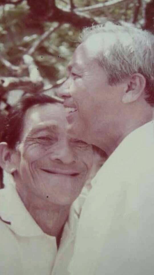 ลุงข้วย เพื่อนรักป๋า