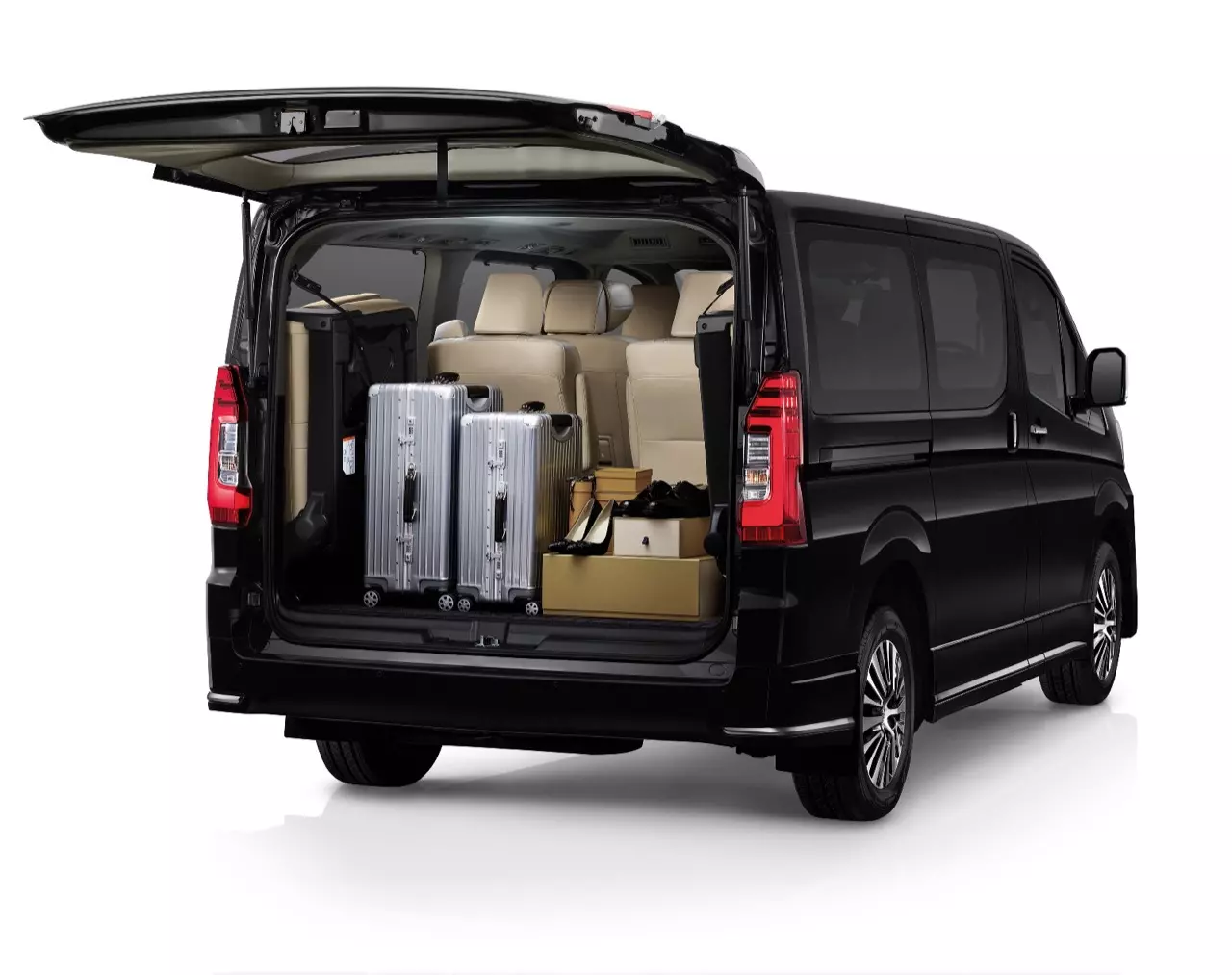 ราคาดีงาม มาแล้ว! รถตู้มหาชนคนรักครอบครัว Toyota Majesty