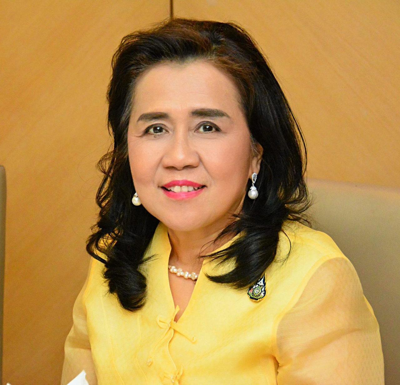 เพชรรัตน์ สินอวย