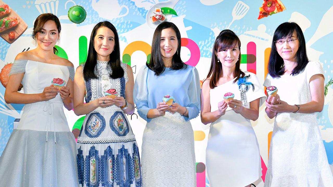 อย่าพลาด ภริตา วิริยะรังสฤษฎ์ จัด “Shop ฟิน กิจ Fun” งานรวบรวมทั้งเรื่องกินและเรื่องช็อป พร้อมสินค้าตกแต่งบ้านไลฟ์สไตล์ โดยมี ภาคนี วิริยะรังสฤษฎ์, วารุณี เร่งสำประทวน, รัชนีวรรณ เหล่าณัฐวุฒิกุล และ รินลณี ศรีเพ็ญ มาร่วมงานด้วย ที่เซ็นทรัลพลาซา เวสต์เกต วันก่อน.