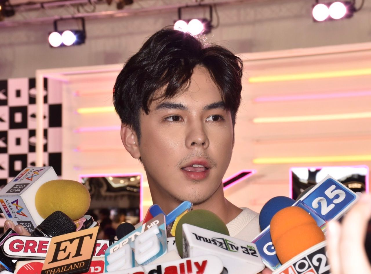 พีช พชร