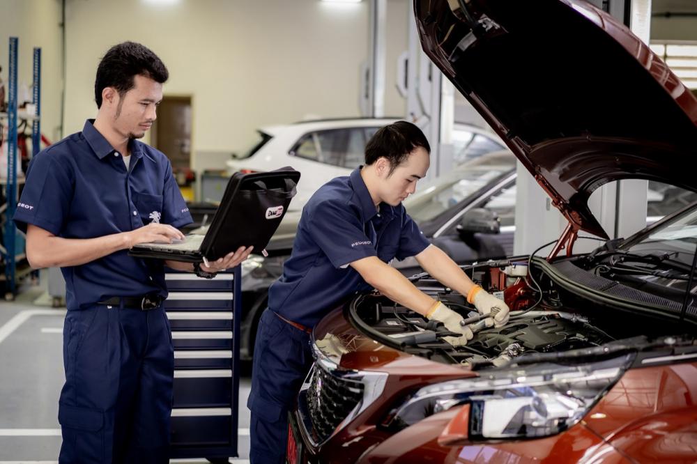 การกลับมาของสิงห์เขย่งขา PEUGEOT เปิดโชว์รูมแห่งแรกในกรุงเทพฯ