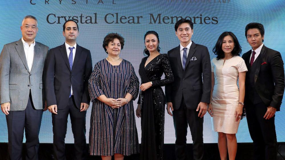 โอเค - ไลลา อาเหม็ด บาฮาเอลดิน ทูตสาธารณรัฐอาหรับอียิปต์ เป็นประธานในงานแถลงข่าวแต่งตั้งให้เอสเทลล่าเป็น Exclusive Dealer ของแอสโฟร์ในประเทศไทย โดยมี มานพ เหลืองกังวานกิจ และ กวีพันธ์–ศุภานวิต เอี่ยมสกุลรัตน์ มาร่วมงานด้วย ที่โชว์รูมเอสเทลล่า CDC วันก่อน.