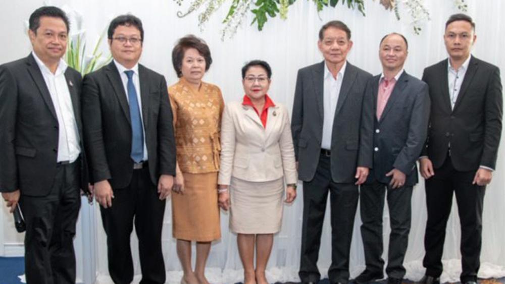 มีสถาบัน ชาญ ตุลยาพิศิษฐ์ชัย, รศ.สุภัทรา โกศัยกานนท์, ดร.ไพศาล การถาง และ บวรรัตน์ กาญจนรัตน์ จัดประชุมการตั้งสถาบันวิจัยกัญชาทางการแพทย์ ด้วยความร่วมมือระหว่างมหาวิทยาลัยเทคโนโลยีราชมงคลพระนครและบริษัทไบโอเมดิคอลไลฟ์ ที่โรงแรมเดอะ บาร์ซา วันก่อน.