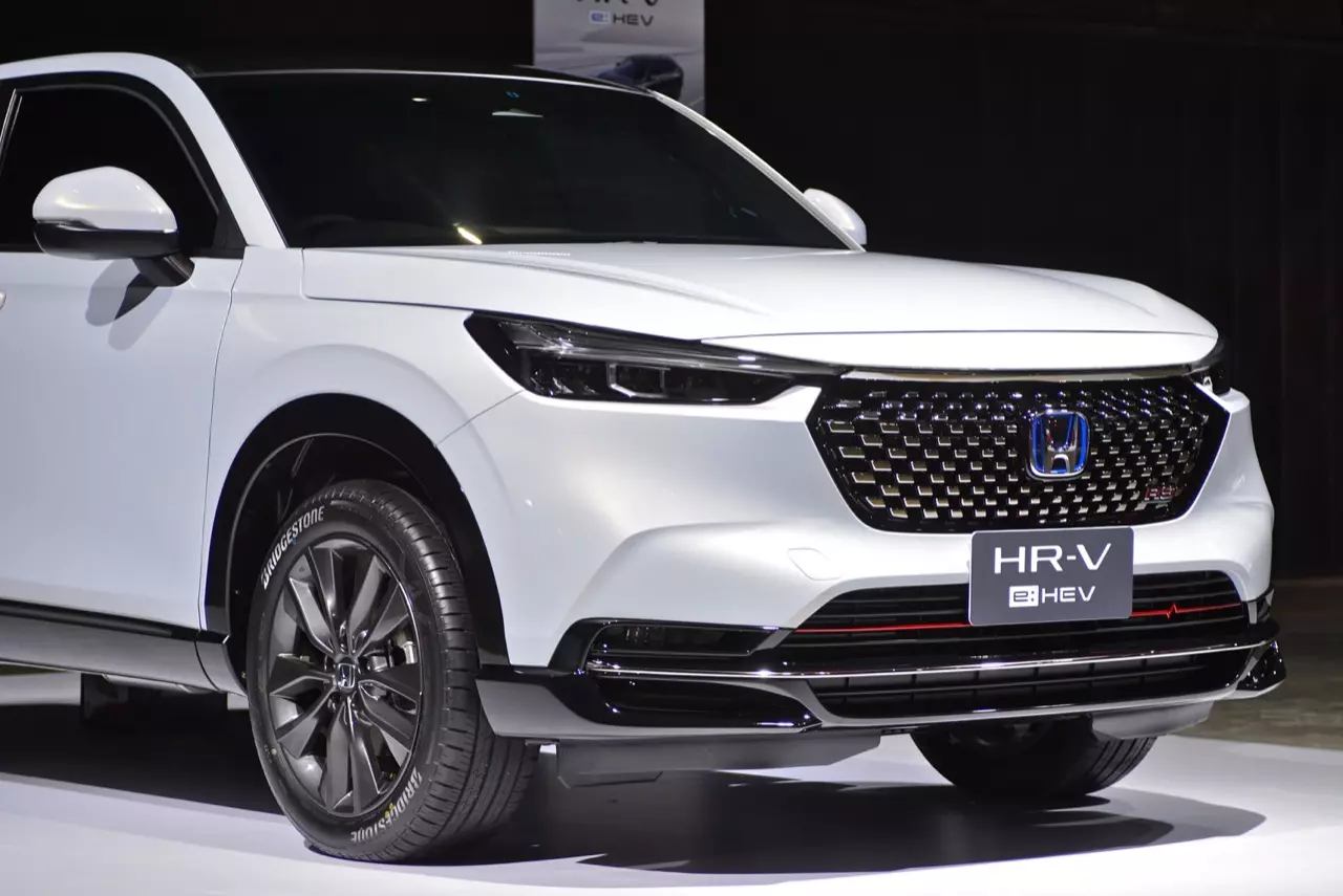 สัมผัสแรก ทดสอบ HONDA NEW HR-V e:HEV RS 