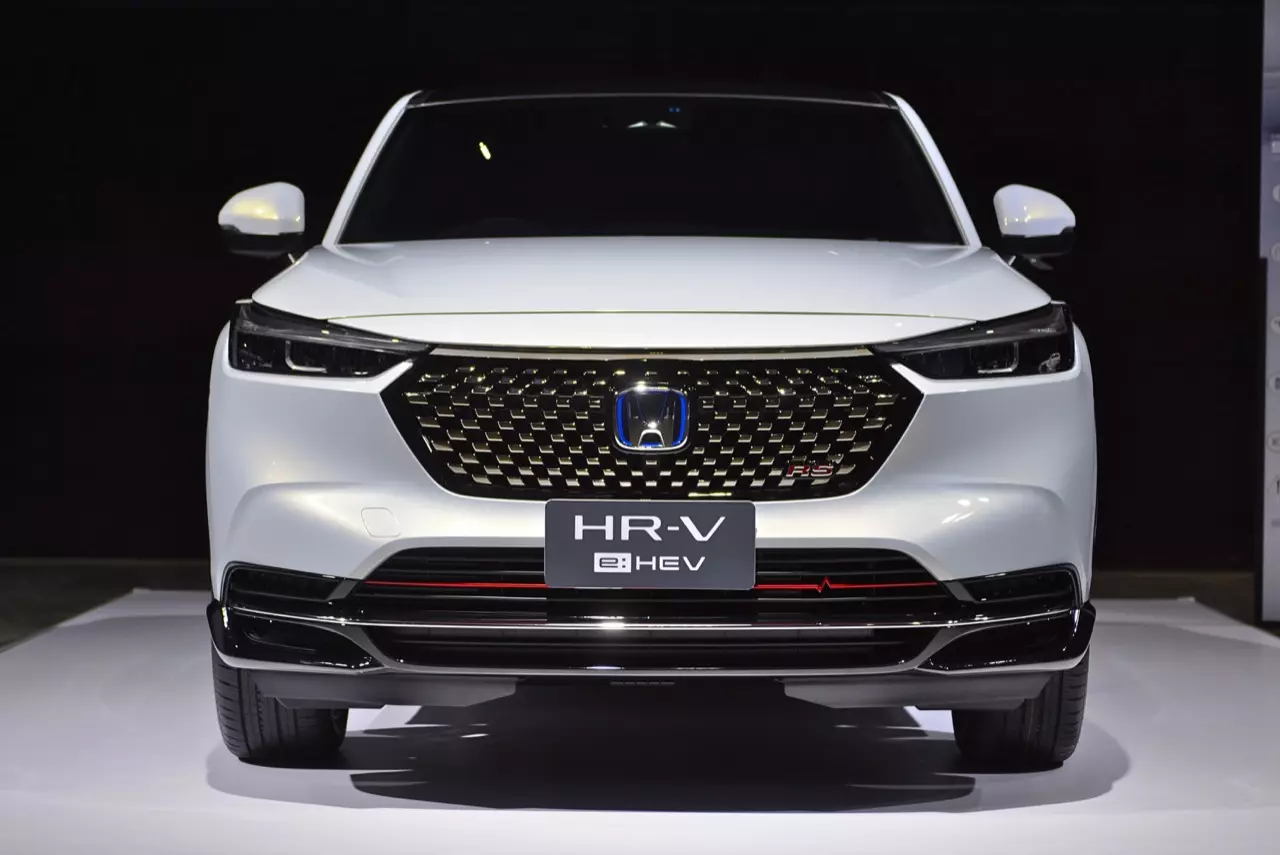 สัมผัสแรก ทดสอบ HONDA NEW HR-V e:HEV RS 