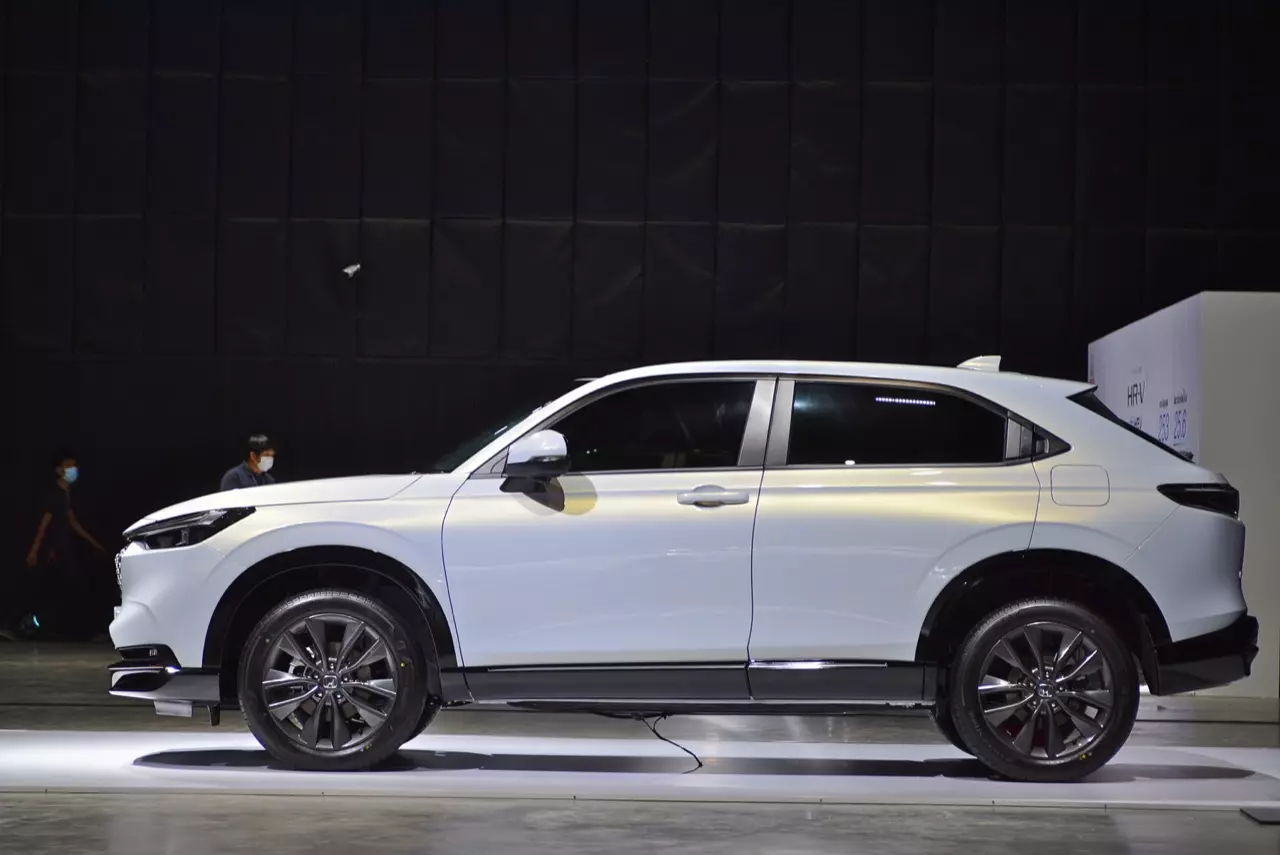 สัมผัสแรก ทดสอบ HONDA NEW HR-V e:HEV RS 