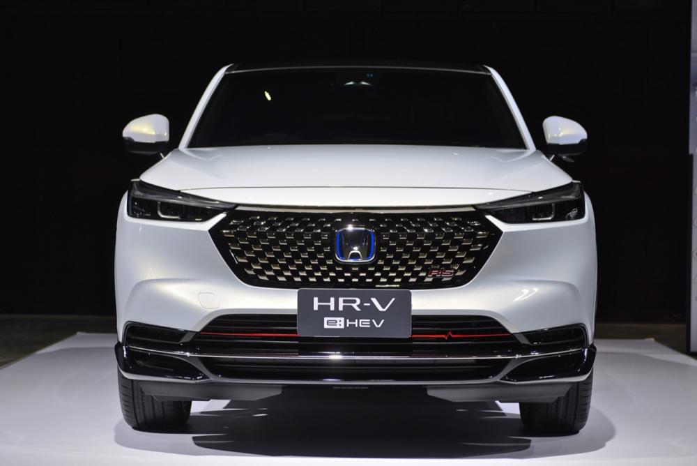 Open the Luxury Heroes Spec! HONDA NEW HR-V RS model