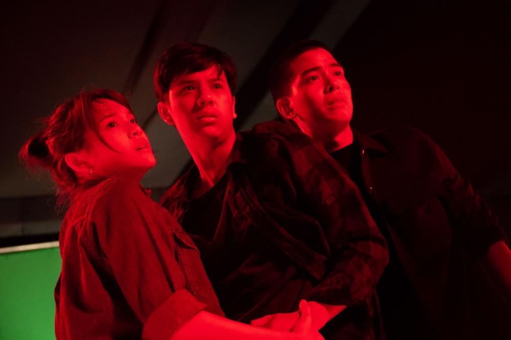 SLR cameras are stuck and die. It's hot. The hashtag is ranked 14th in