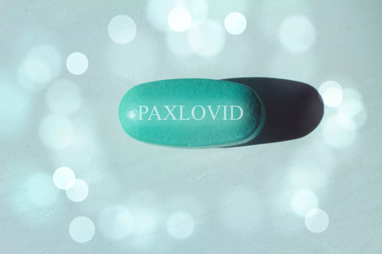 สรุปยารักษาโควิด 4 ชนิด อาการหนักเบาแค่ไหนถึงจะได้กินยาแพกซ์โลวิด (Paxlovid)