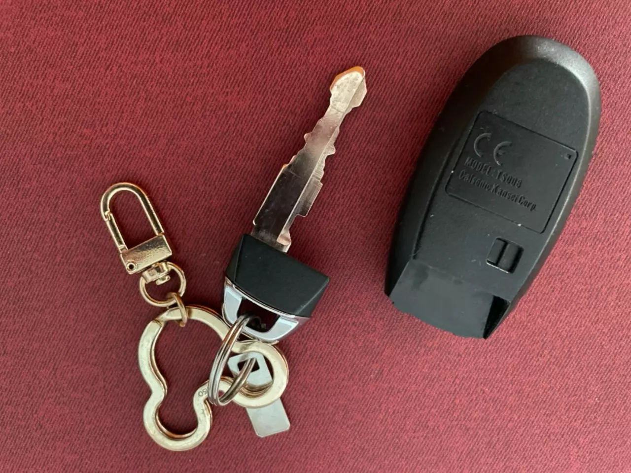 รีโมต Push Start แบตฯ หมด สตาร์ตรถยังไง เผลอกดปุ่ม Push Start ตอนรถวิ่ง รถดับไหม?