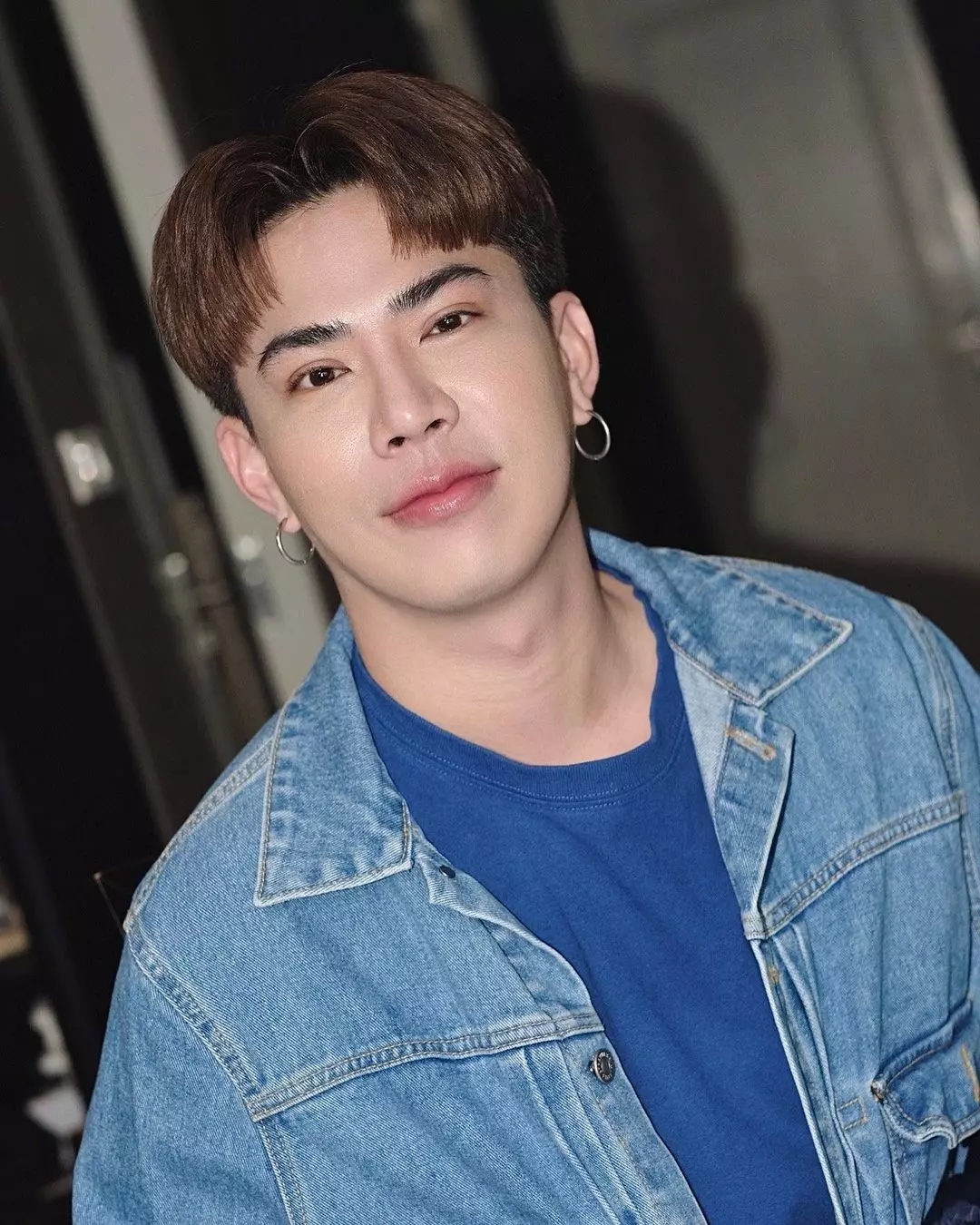 เอม วิทวัส เข่าทรุดหลังร้านถูกรื้อ ถามรวยแล้วจะรังแกใครก็ได้ใช่มั้ย