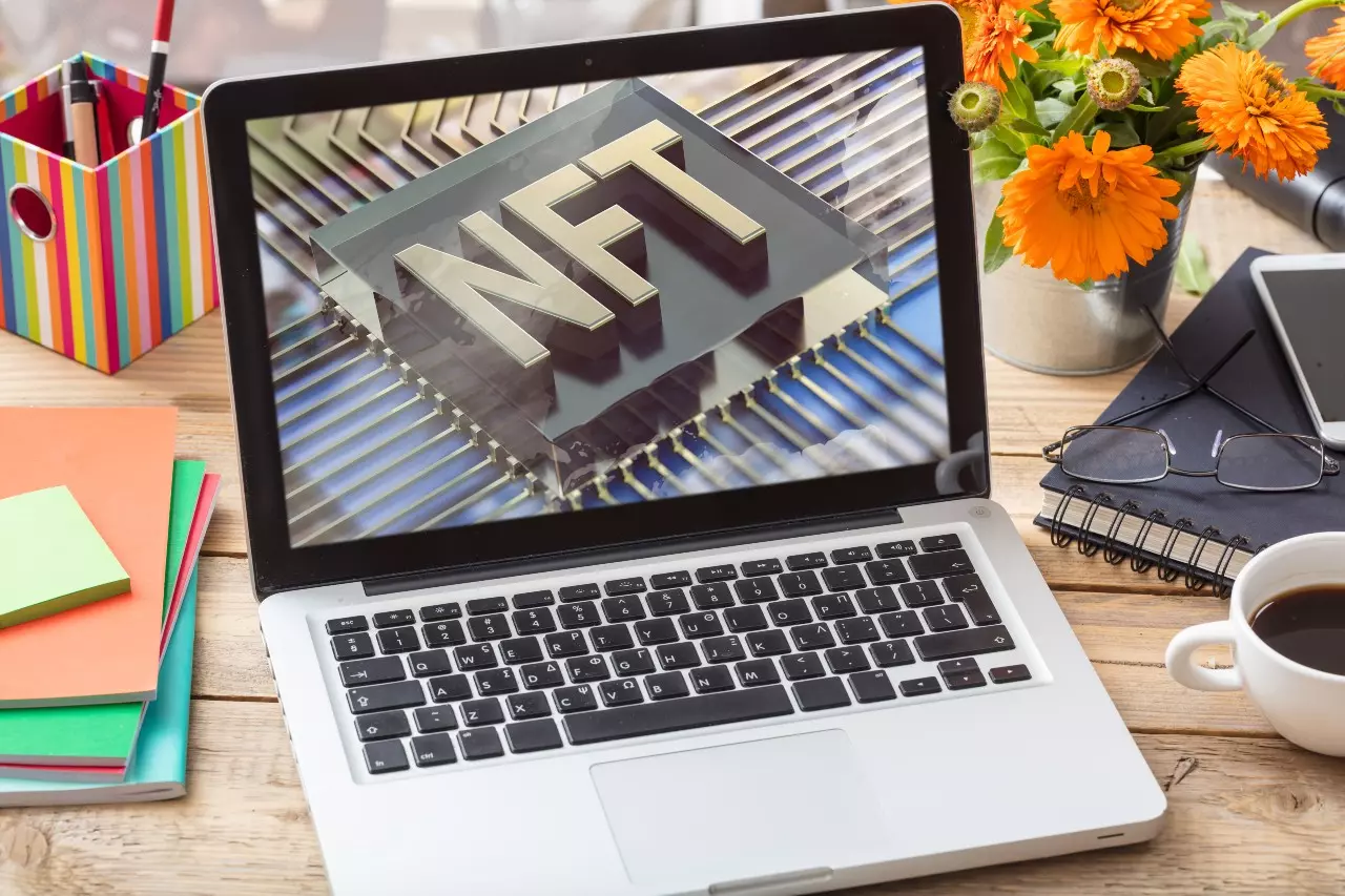 "NFT" คืออะไร? สินทรัพย์ดิจิทัลศิลปะรูปแบบใหม่ ที่ใครๆ ก็อยากรู้จัก