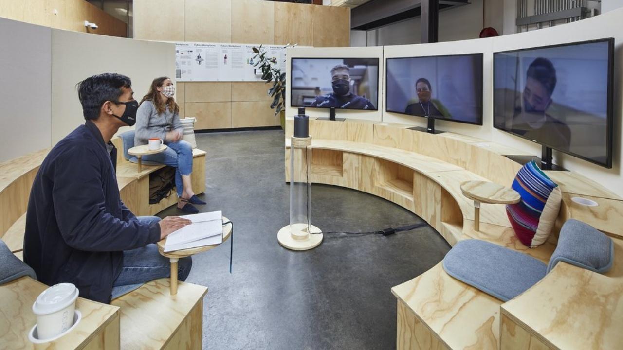Google เชื่อโลกการทำงานยุคใหม่เป็นแบบไฮบริด เข้าออฟฟิศสลับทำงานจากที่บ้าน