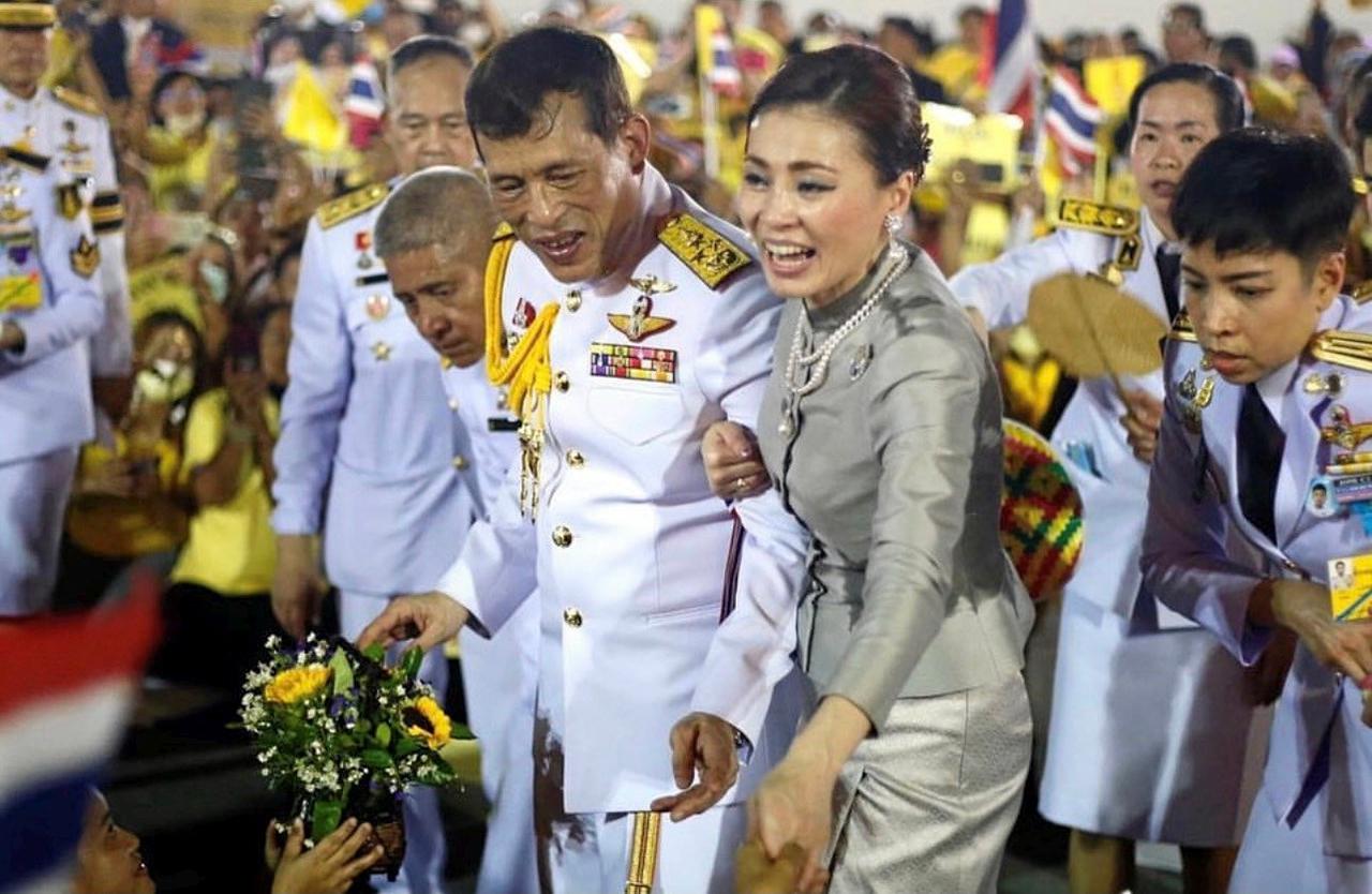 à¸žà¸£à¸°à¹€à¸ˆ à¸²à¸­à¸¢ à¸« à¸§ à¸žà¸£à¸°à¸šà¸£à¸¡à¸£à¸²à¸Š à¸™ à¸žà¸£à¸°à¸„ à¸‚à¸§ à¸à¸„ à¸š à¸à¸šà¸²à¸£à¸¡ à¹à¸œ à¸™à¸