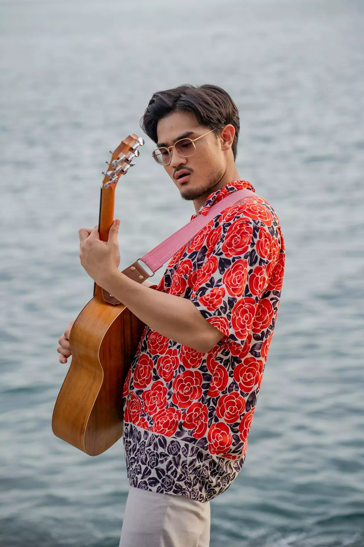 GUNGUN กับที่มา "วาฬเกยตื้น" จากนักว่ายน้ำเยาวชนทีมชาติสู่เจ้าของเพลงฮิต