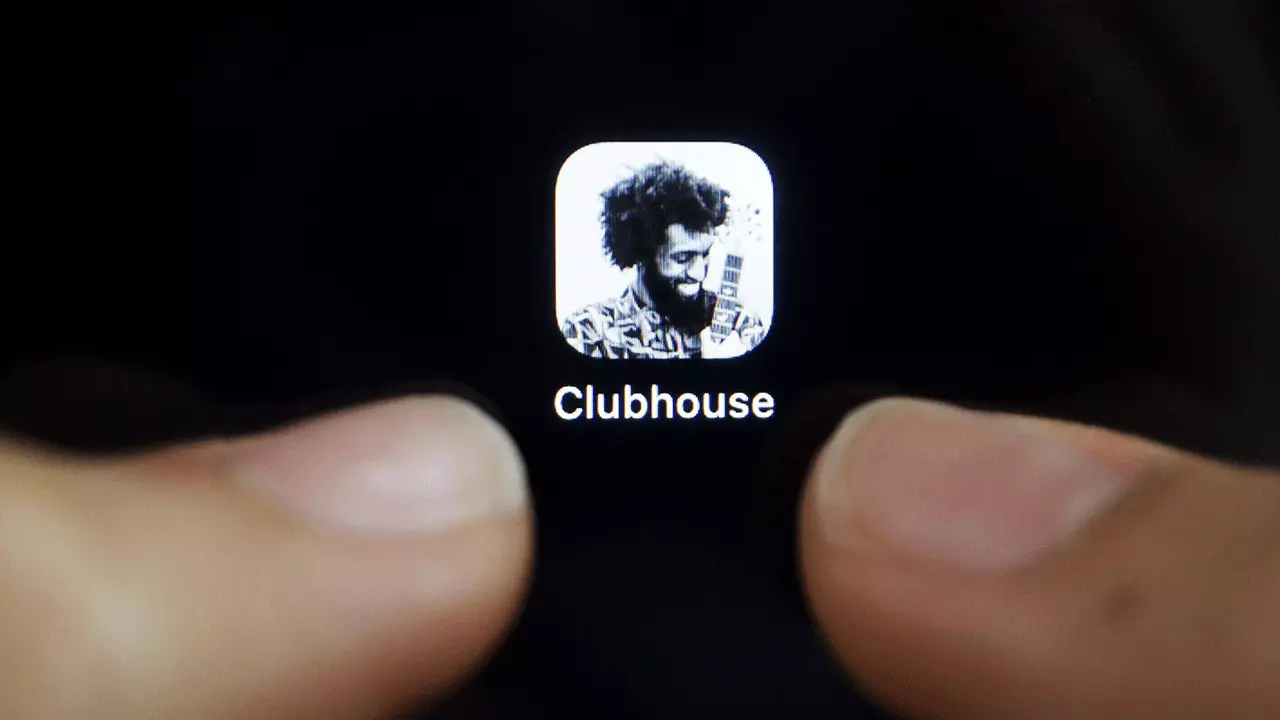 ควรใช้ "Clubhouse" เพื่อตอบโจทย์ด้านธุรกิจอย่างไร?