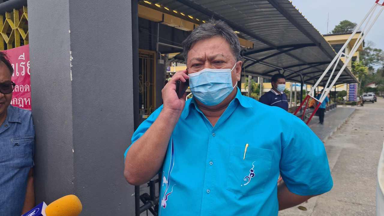 นายศังกร รักชูชื่น ผอ.สำนักงานเขตพื้นที่การศึกษามัธยมศึกษา เขต 16