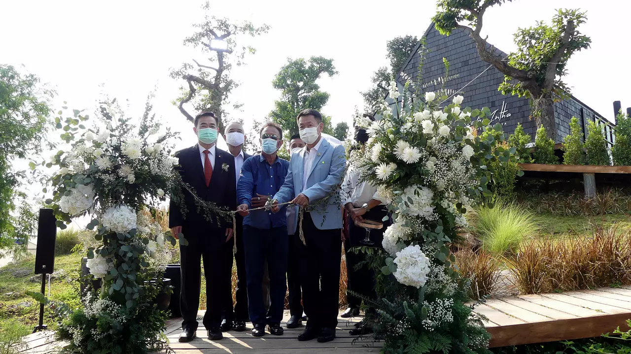 ทายาทอินเลญา ทุบกระปุกเปิด "คาเฟ่ฟาร์ม" เนรมิต 200 ไร่เป็นกระท่อมอินคา