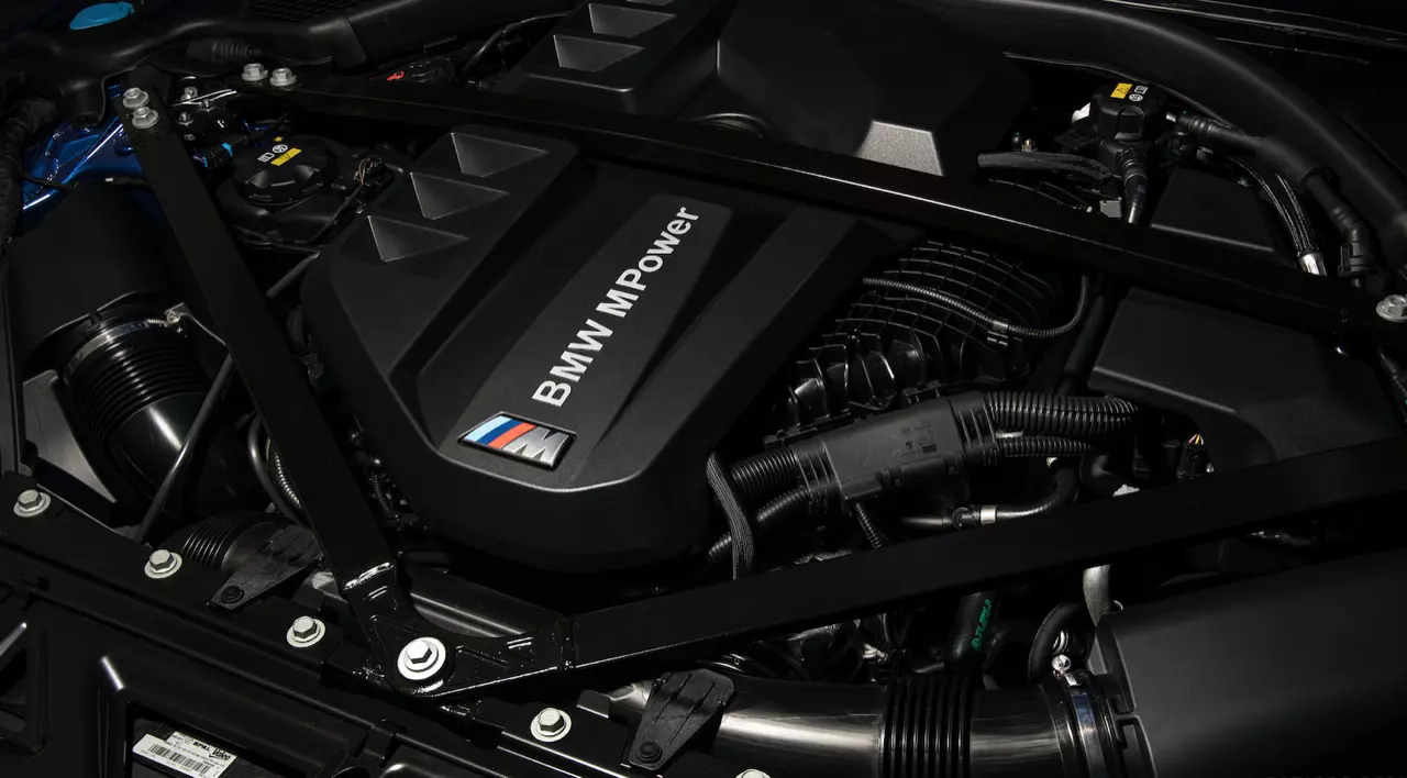 ราคามาแล้ว! โหดจมูกโต BMW M4 COMPETITION COUPE