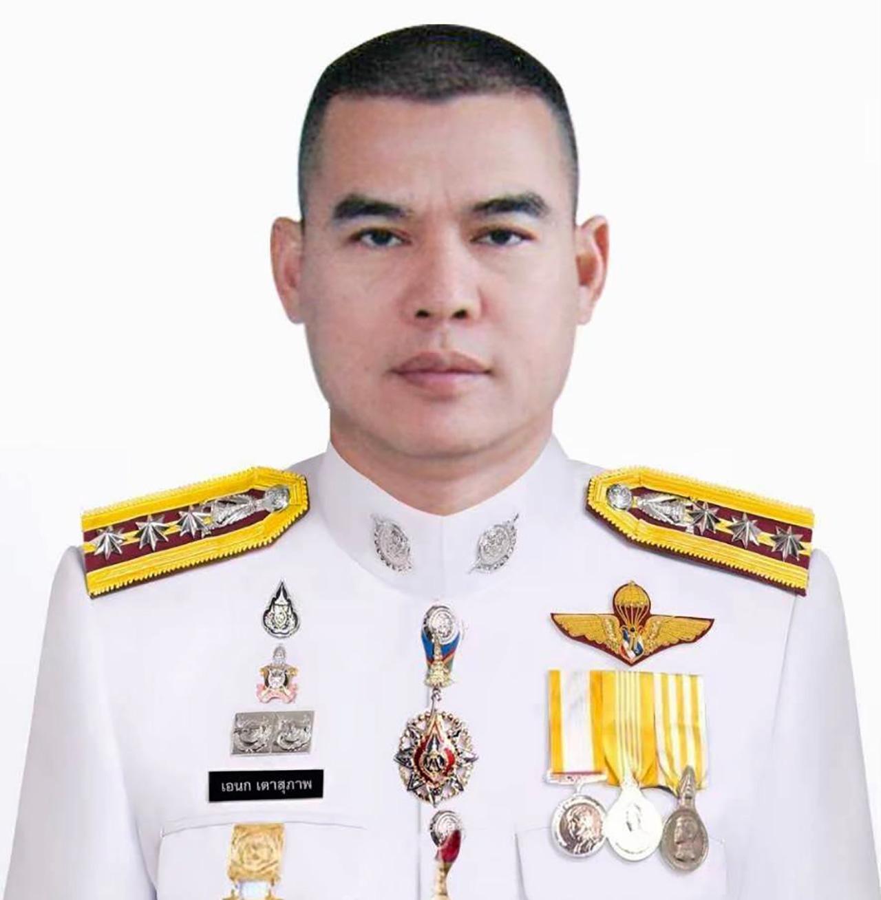 พ.ต.อ.เอนก เตาสุภาพ