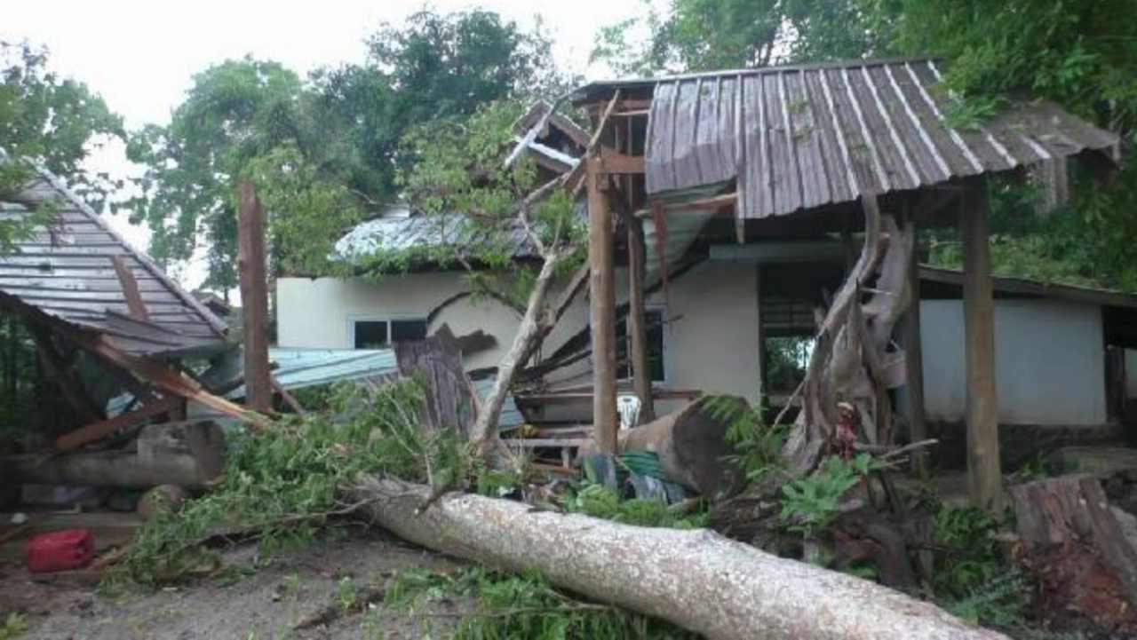 พายุฤดูร้อนพัดถล่มพื้นที่บ้านหนองแวง ในเขตเทศบาลเมืองบึงกาฬ จ.บึงกาฬ