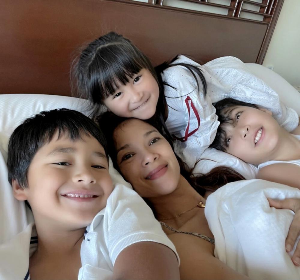คุณแม่ฮาน่า และลูกๆ