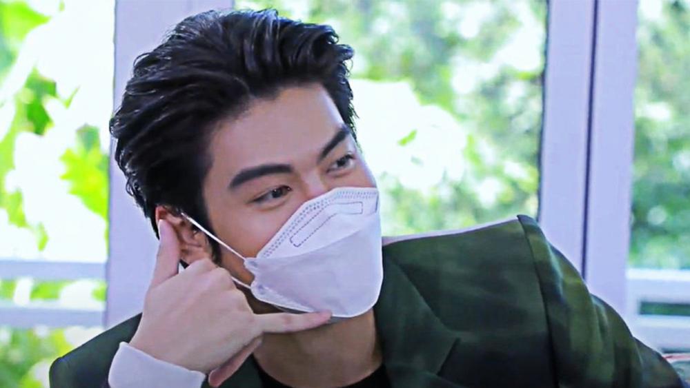 เขินครับ...โทร.ฟ้องแม่แป๊บ!!