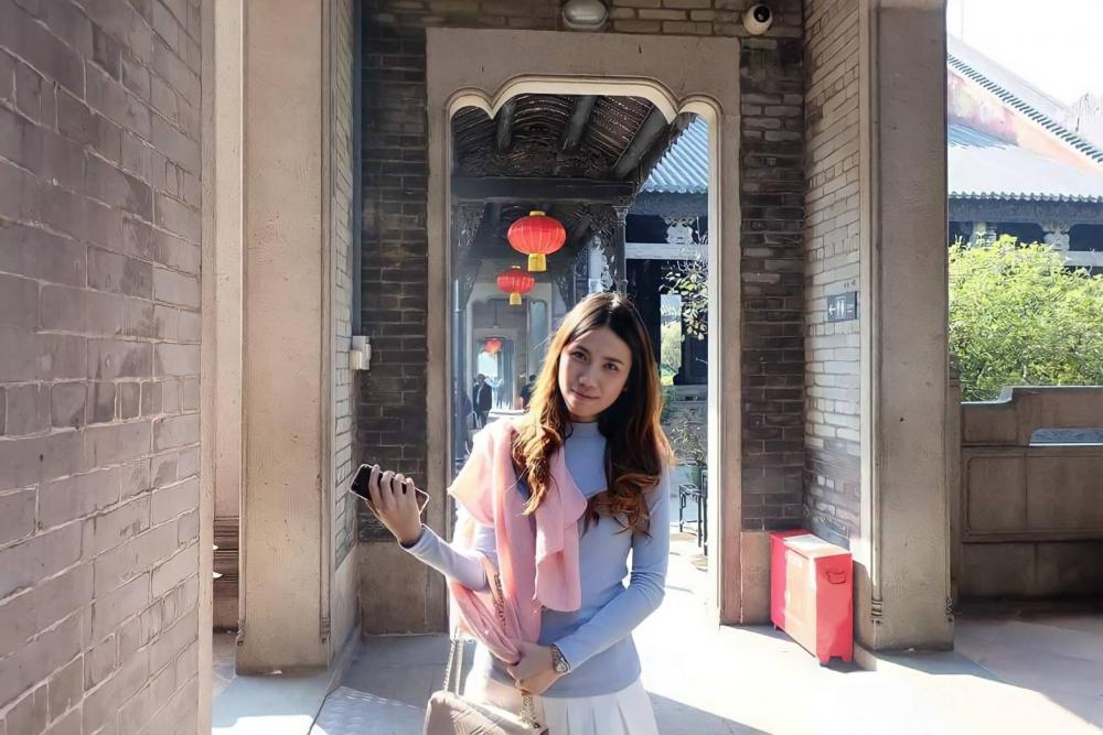 ศิรินทร์ ศิรนานนท์ อดีตนักเรียนทุนรัฐบาลจีน เห็นโอกาสจากการเติบโตของ e-Commerce ในไทย หารายได้เพิ่มด้วยการสั่งของจากจีนมาขายออนไลน์ในช่วงโควิด-19