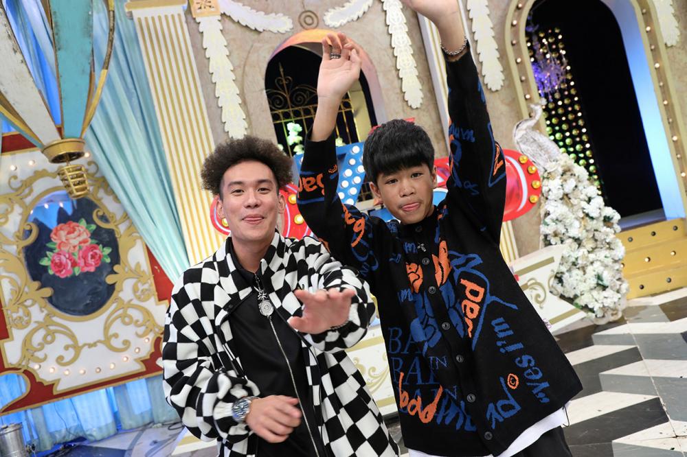 “อยากชวนเธอมาเต้นระบำ บั๊ม บำ”