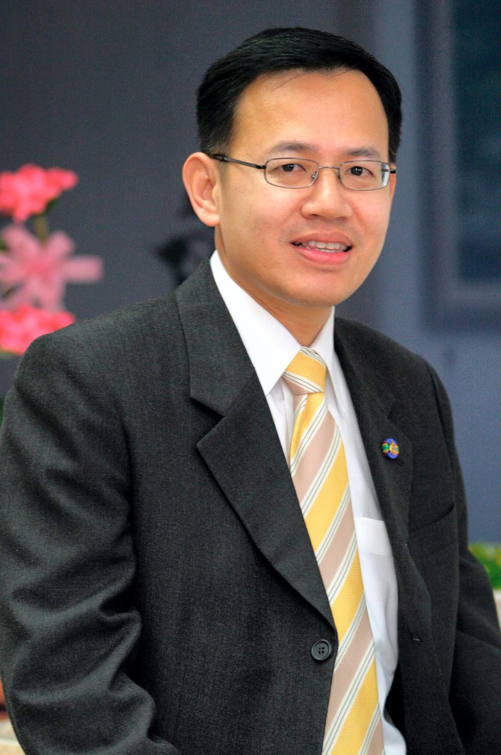 นายสุทธิพล ทวีชัยการ เลขาธิการคณะกรรมการกำกับและส่งเสริมการประกอบธุรกิจประกันภัย (คปภ.)