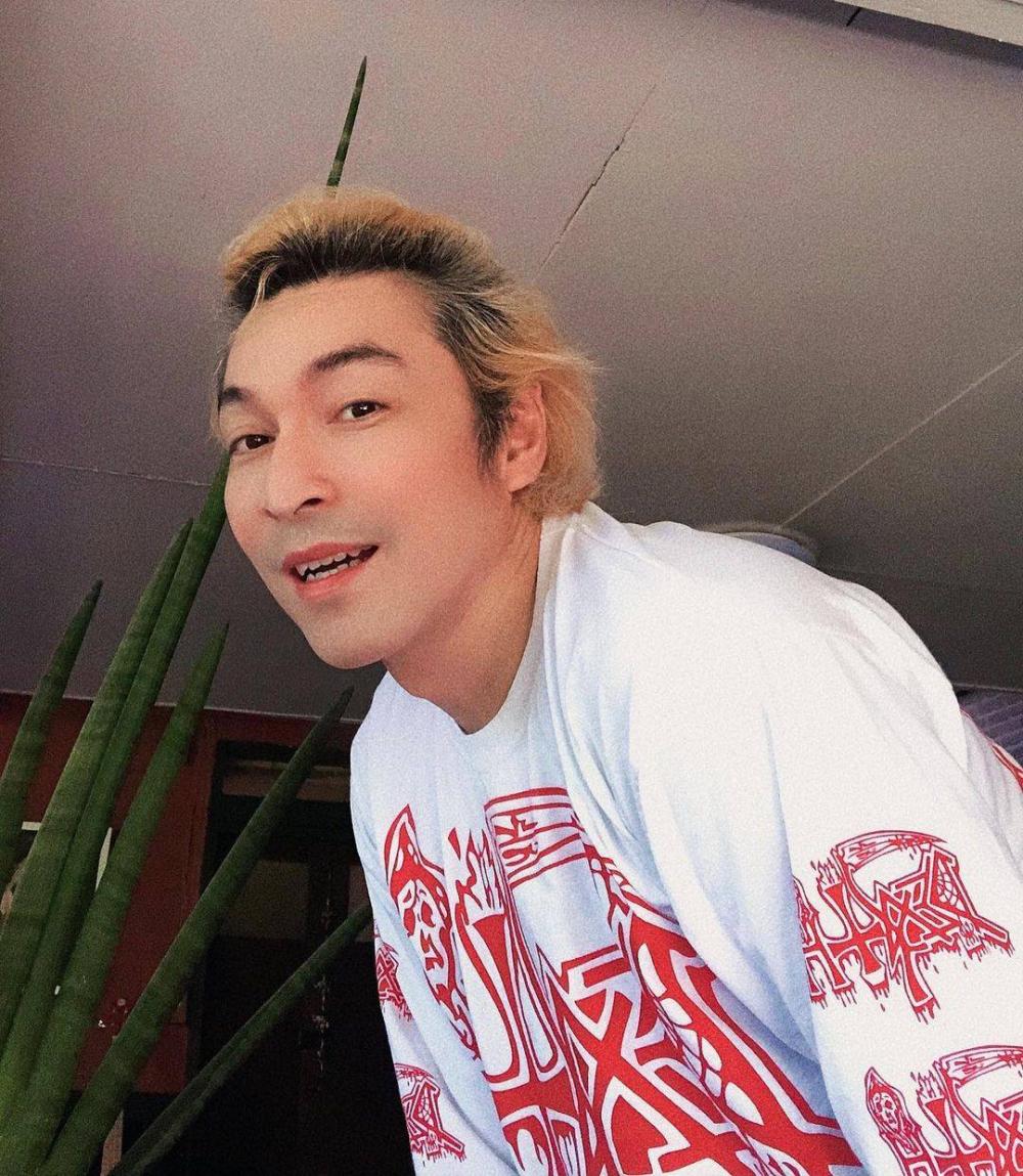 ปู แบล็คเฮด ขอบคุณภาพจากไอจี @blackheadpoo